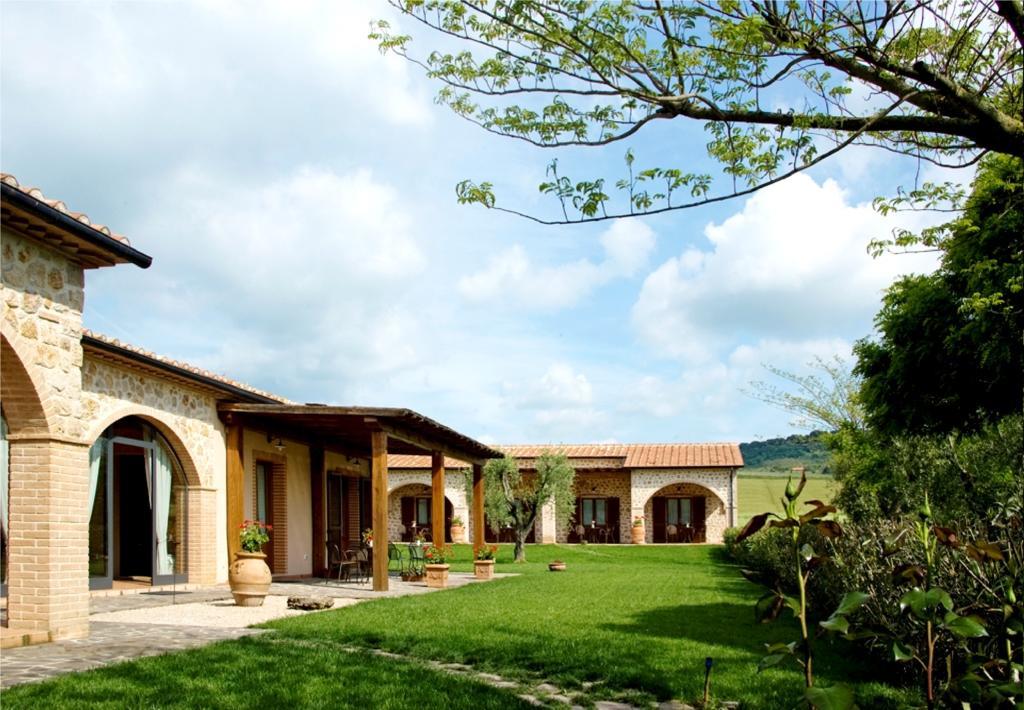 Bio Agriturismo Le Cascatelle Saturnia Ngoại thất bức ảnh