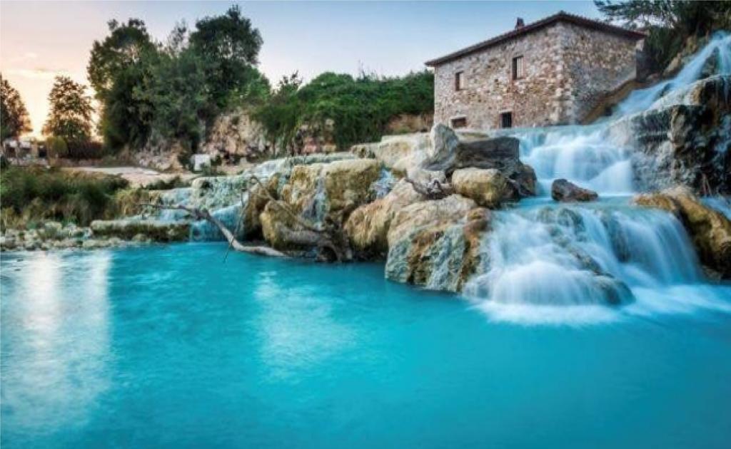 Bio Agriturismo Le Cascatelle Saturnia Ngoại thất bức ảnh